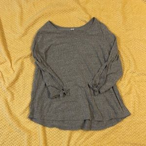 Old Navy Quarter Sleeve shirt